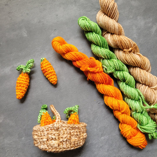 Crochet Pattern - Basket of Carrots