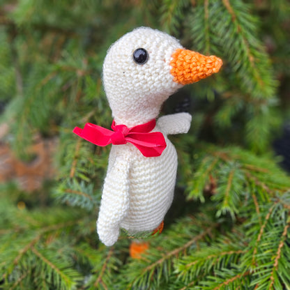 Crochet Kit - Gertrude the Goose