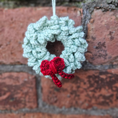 Crochet Kit - Christmas Wreath