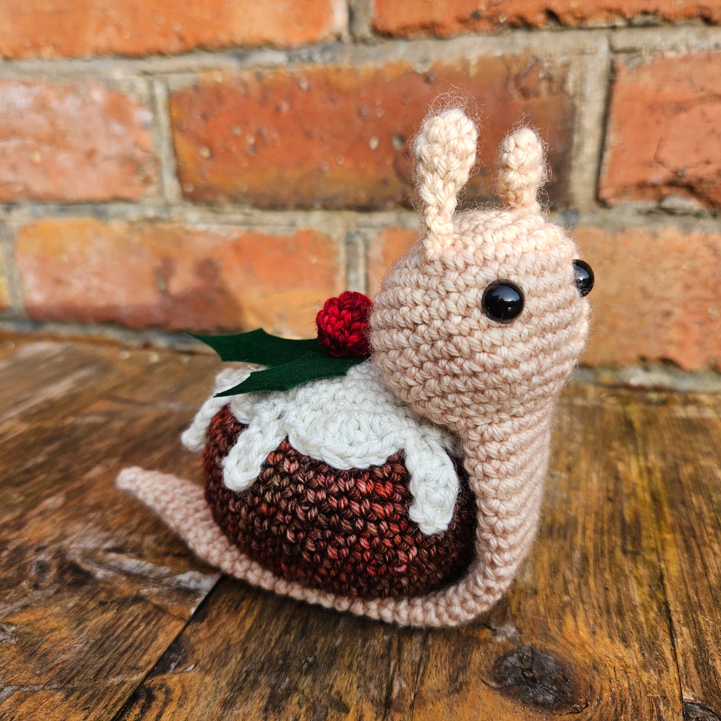 Crochet Kit - Figgy Pudding Sheldon