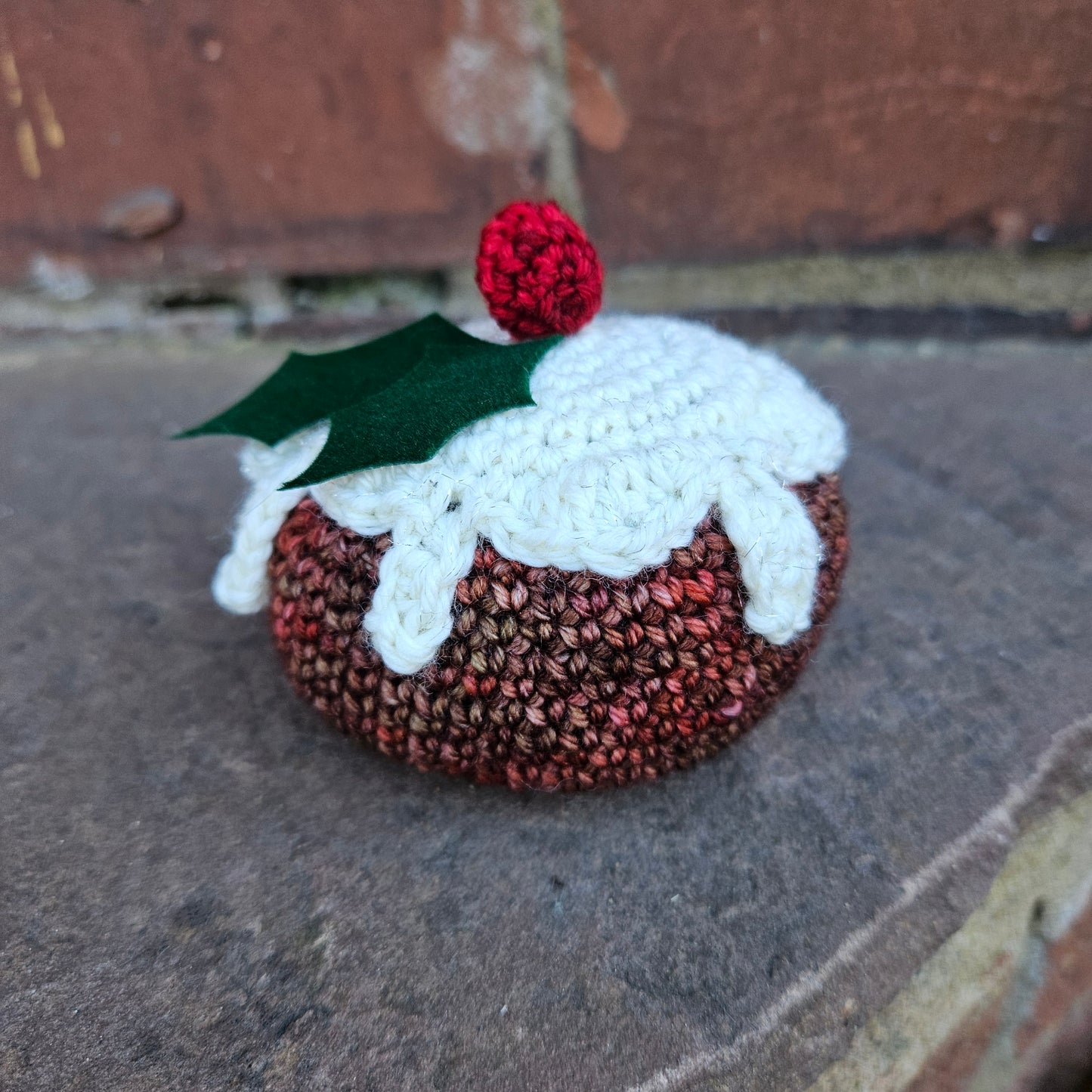 Crochet Kit - Figgy Pudding