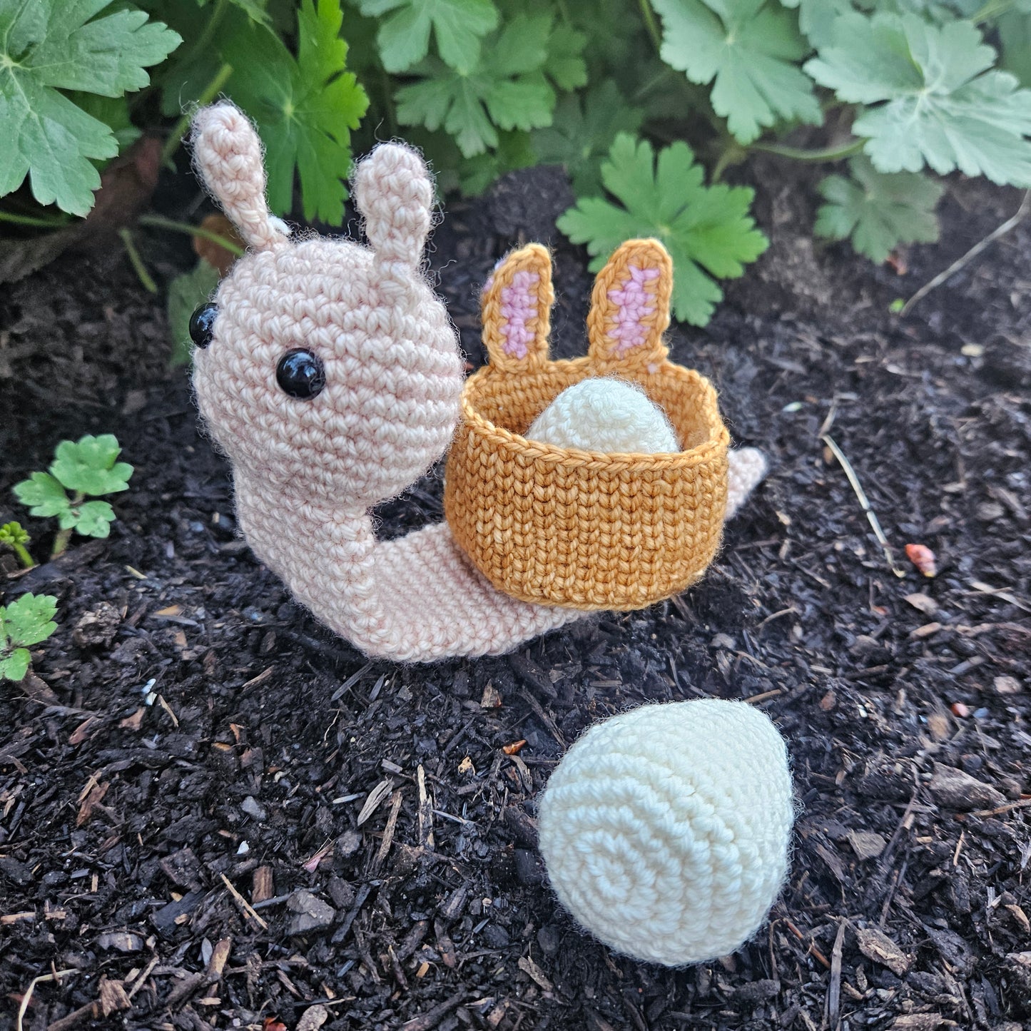 DIGITAL PATTERN - Sheldon the Snail's Egg Hunt