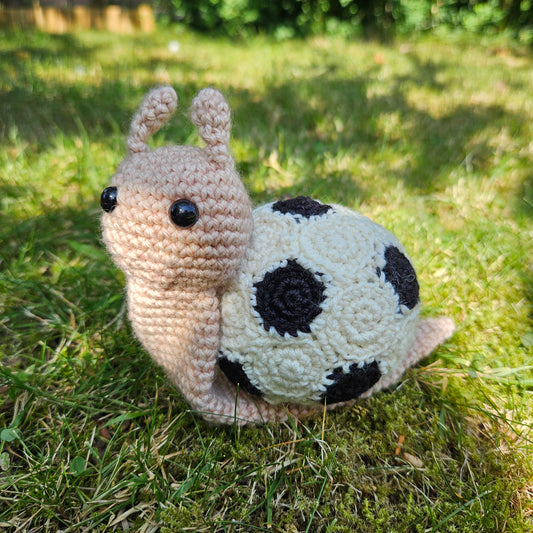 Crochet Kit - Sheldon's Goal!
